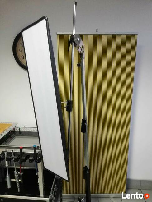 Lampa PdrStarTools na stojaku -