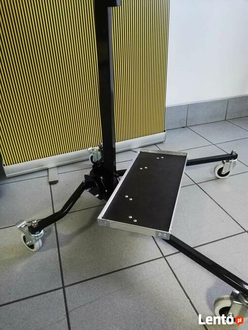 Lampa PdrStarTools na stojaku -