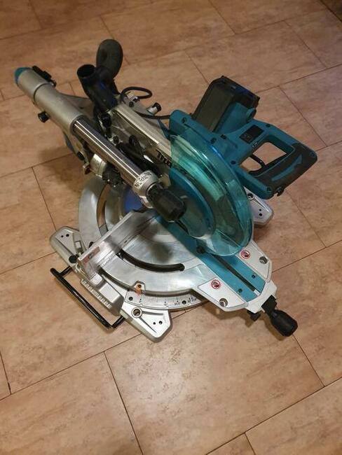 Ukośnica MAKITA LS1019 L