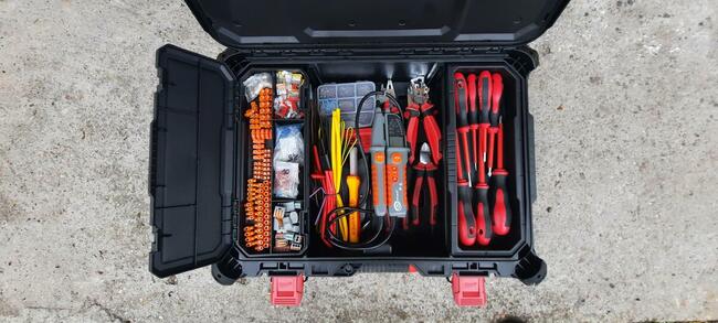 ELEKTRYK - Mobilne usługi elektryczne, montaz, usuwanie awarii