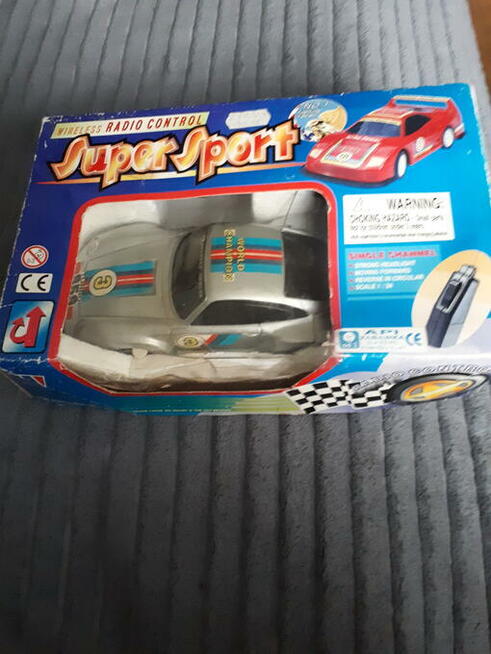 Samochód na pilota lata 90.Unikat!!!