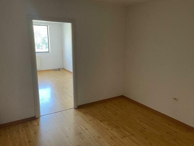 Wynajmę Lokal Użytkowy - Biurowy, PIASECZNO CENTRUM