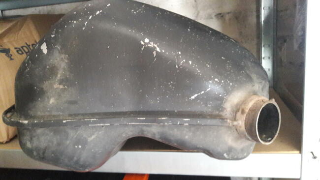 Sprzedam tłumik końcowy do mercedesa