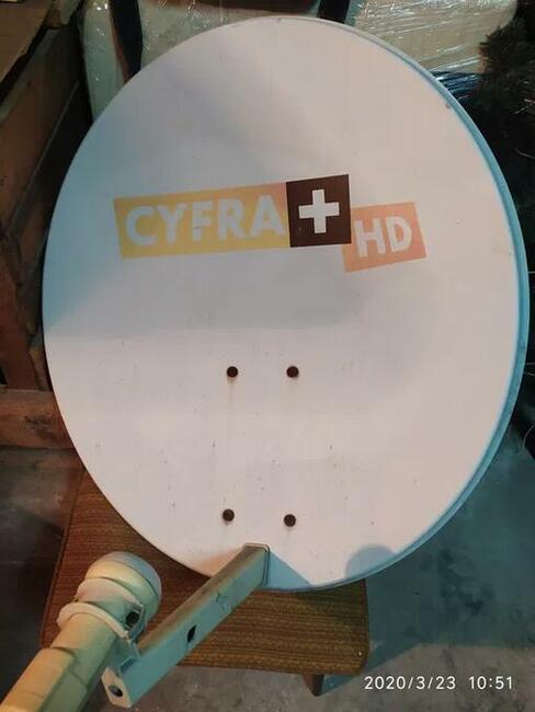 talerz anteny z konwerterem