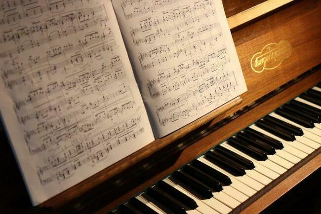 Lekcje gry na pianinie, fortepianie, keyboardzie! Niska cena