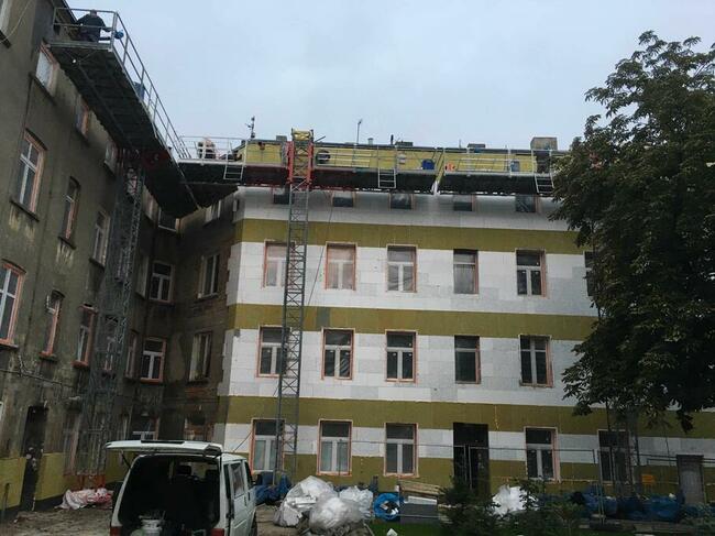 Wynajem Podestów Ruchomych Masztowych Podnośników Scanclimber