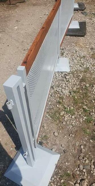 Ogródek piwny plotki i słupki