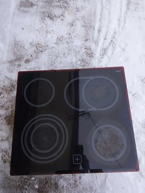 Sprzątanie starych domów, mieszkań, garaży posesji