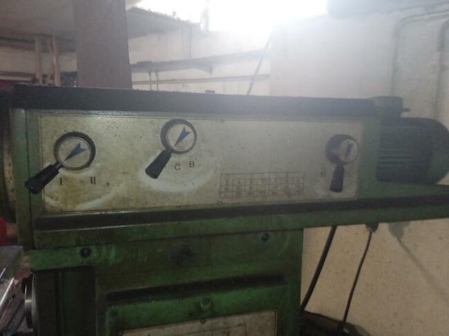 Frezarka Uniwersalna FMU-36U Stół 1320x360