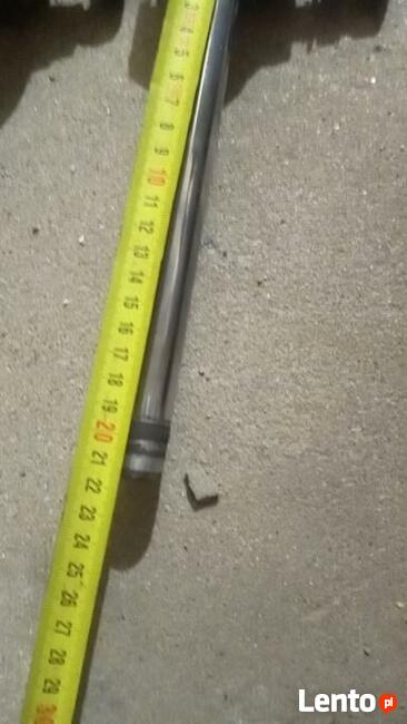 Siłownik przelotowy wspomagania