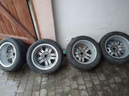 Opony letnie i alufelgi 205/55 R 16 VW Golf ET50 komplet