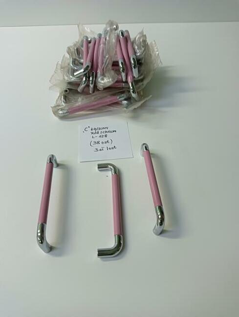 Uchwyty meblowe - Wyprzedaż magazynu UG-32