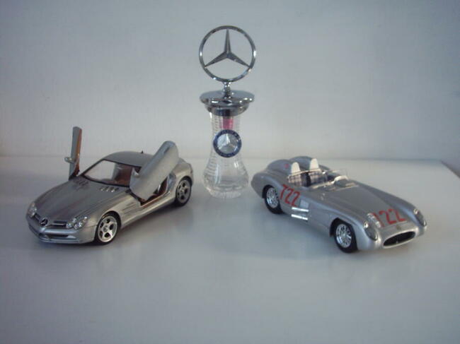 Model Mercedes - Benz 300 SLR 1955 ,SLR Vision 1995 Rok