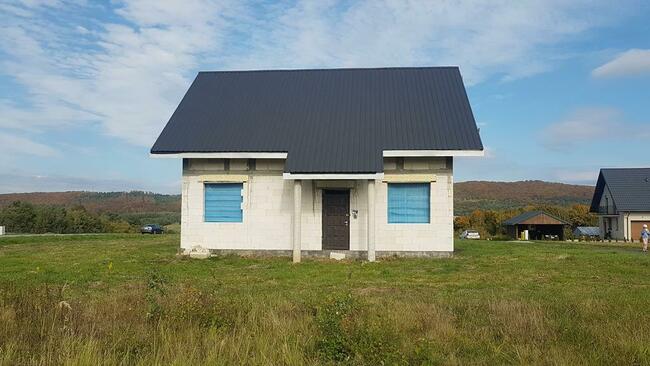 Do sprzedania dom z pięknym widokiem na Lalin, gm. Sanok