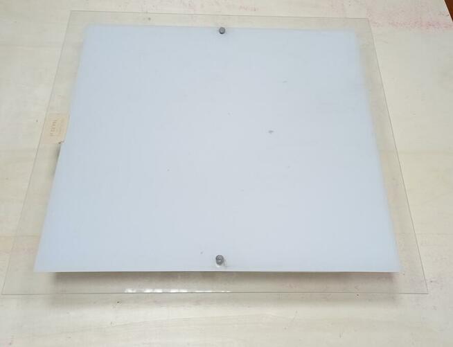 Wyprzedaż lamp po likwidacji sklepu