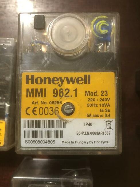 Sterowniki do palników TFI 812.1 TFI 8122 MMI 962. TFI 812.2