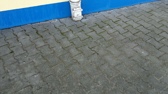 Mycie elewacji, mycie dachów, mycie kostki .