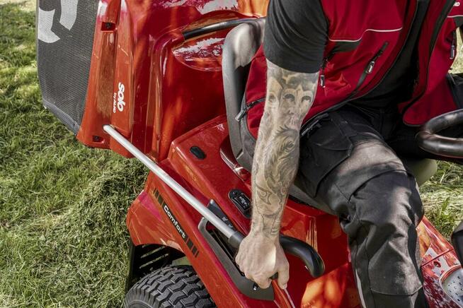 Traktorek ogrodowy kosiarka AL-KO T15-93.3 HD-A 15 KM 93 cm