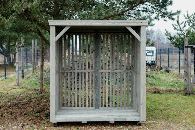 Drewutnia 2 x 1,1m lamel pion, dach prosty jednospadowy