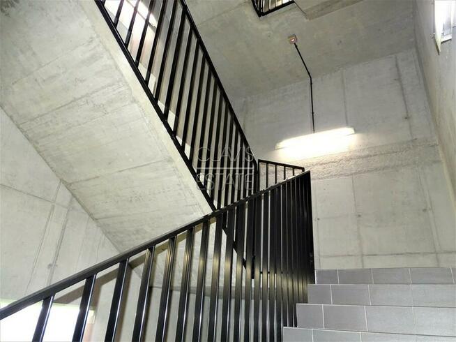 Lokal na parterze przy głównej ulicy