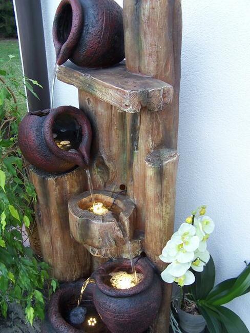 FONTANNA OGRODOWA NA PNIU wysokość 122 cm - oświetlenie