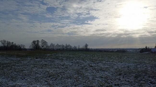 Duża działka 9500m2 z domkiem i widokiem na las i jeziora