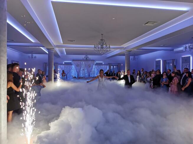 Fotobudka 360. Ciężki Dym. Pirobanery. Love, Miłość