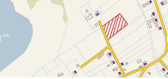 Ładna działka blisko jeziora