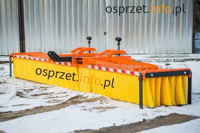 Zamiatarka szczotkowa ZL 200 cm z mocowaniem TUZ + widły