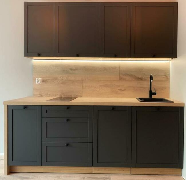 Montaż kuchni naprawa mebli Drobne prace stolarskie