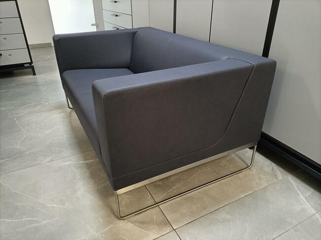 Nowa Sofa biurowa Noti Tritos szara grafit eko skóra FV