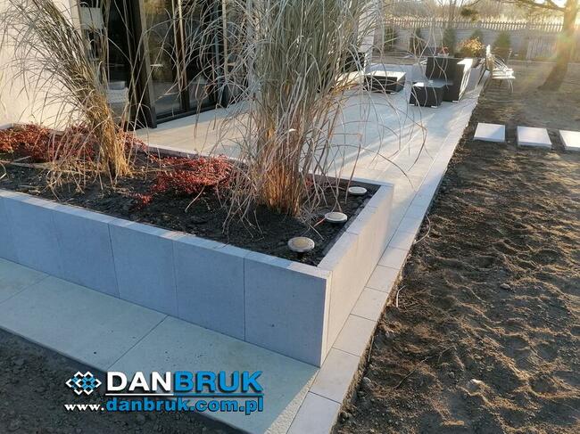 Układanie kostki brukowej, Brukarstwo, Utwardzenie terenu