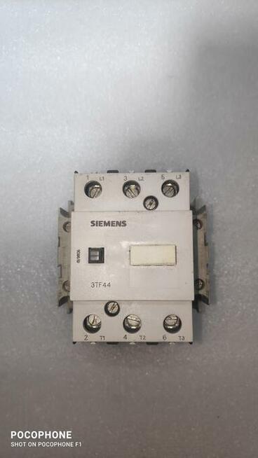 Stycznik Simens typ.3TF4422-0A cewka 24V
