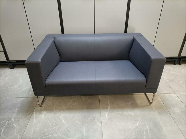 Nowa Sofa biurowa Noti Tritos szara grafit eko skóra FV