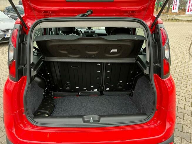 Fiat Panda 1.0 HYBRID RED Cross