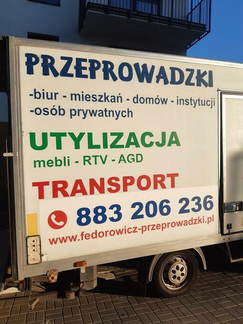 Wywóz starych mebli UTYLIZACJA Opróżnianie mieszkań/domów
