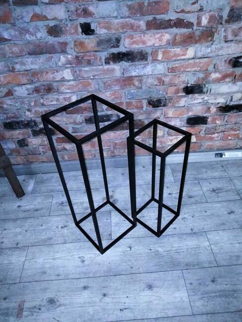 Meble metalowe Loft. Podstawy na wymiar.