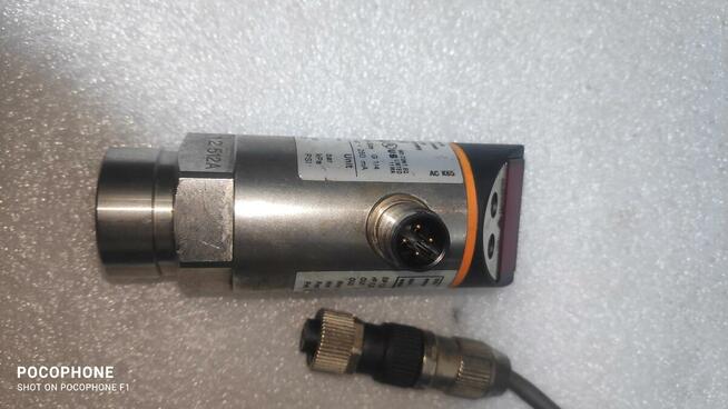 Czujnik ciśnienia z wyświetlaczem PN 2024