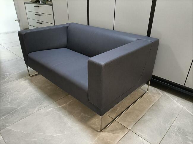 Nowa Sofa biurowa Noti Tritos szara grafit eko skóra FV