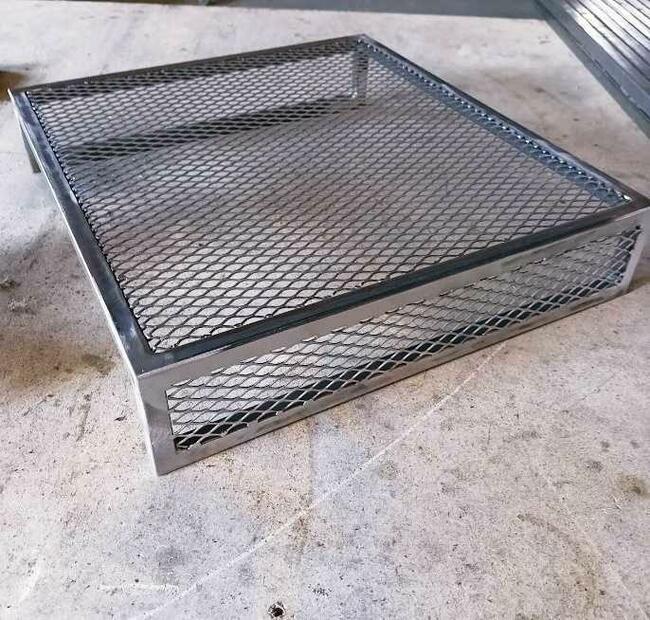 Meble metalowe Loft. Podstawy na wymiar.