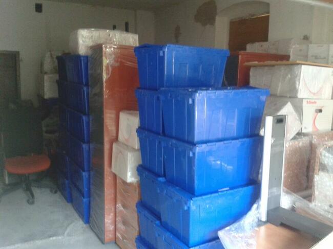 Wywóz starych mebli UTYLIZACJA Opróżnianie mieszkań/domów