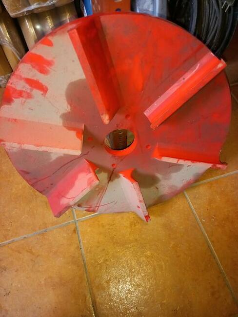 Silnik talerza Schmidt Stratos, talerz