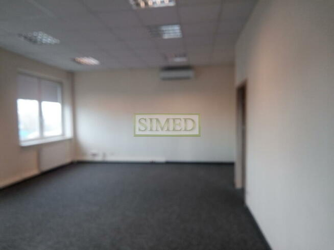 Pokój biuro ok 35 m 2 ,ochrona, monitoring,parking