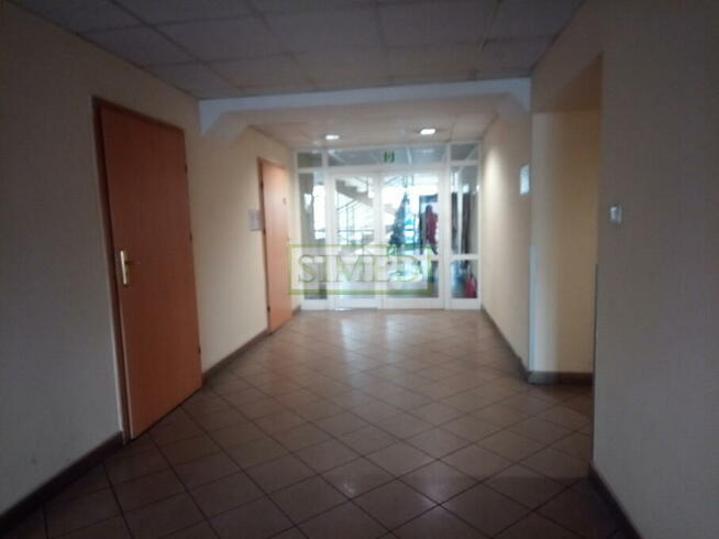 Pokój biuro ok 35 m 2 ,ochrona, monitoring,parking