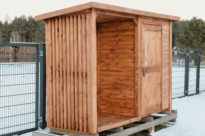 Drewutnia, domek narzędziowy, lamele pionowe