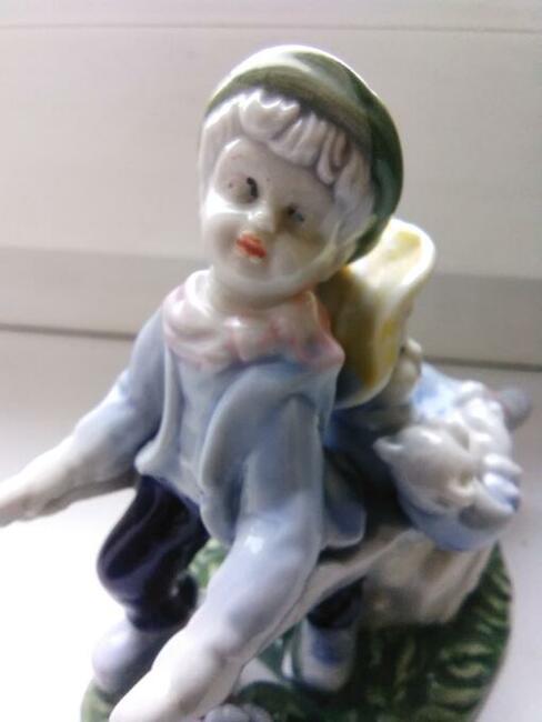 Figurka porcelanowa
