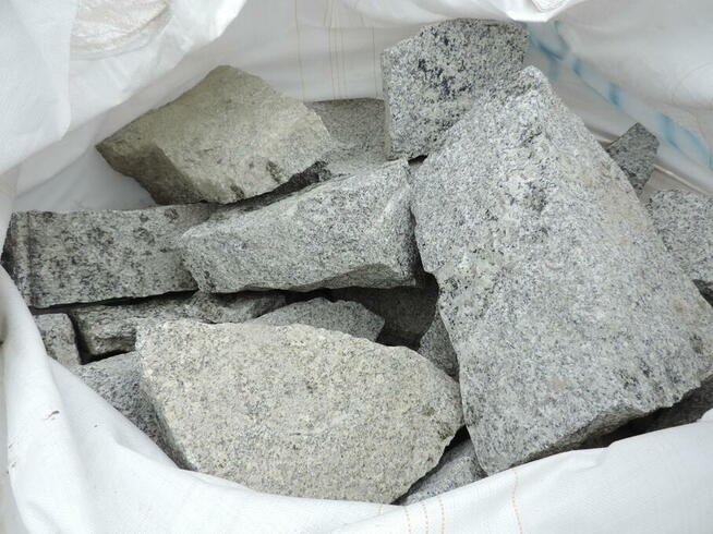 GRYS GRANITOWY SZARY 8-16 mm Dalmatian Sjenit Dalmatyńczyk