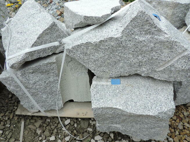 GRYS GRANITOWY SZARY 8-16 mm Dalmatian Sjenit Dalmatyńczyk