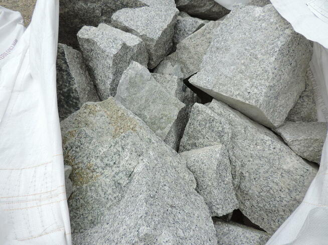 GRYS GRANITOWY SZARY 8-16 mm Dalmatian Sjenit Dalmatyńczyk