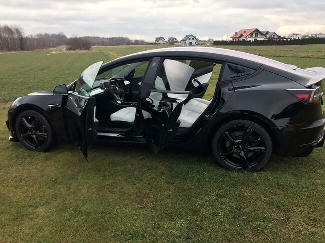 Sprzedam Tesla 3 elektryk Long Range, AWD, Dual motor z 2019